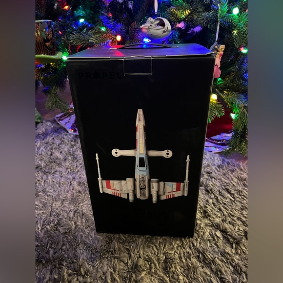 Star Wars Propel T-65 X Wing drone - Picture 4 of 11